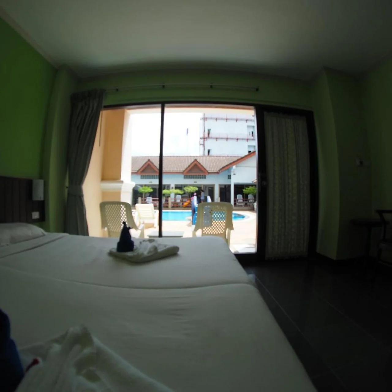 Jed Pee Nong Hotel โรงแรมเจ็ดพี่น้อง photo