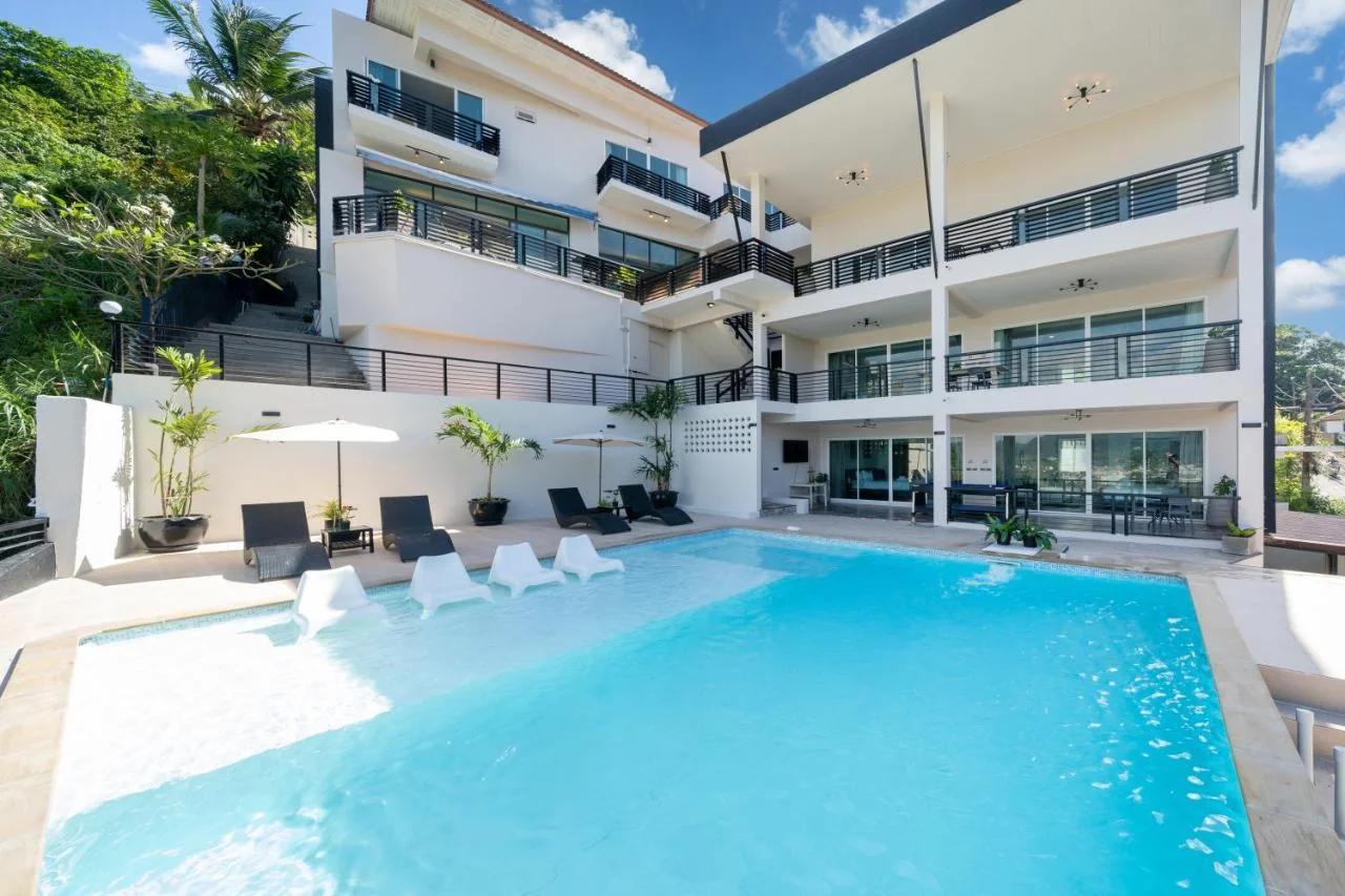 Patong Cliff Villa Phuket 12 bedroom foto