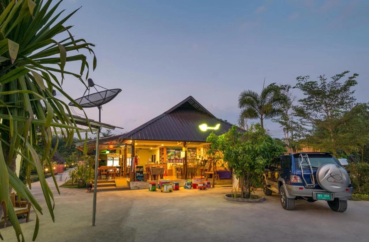 Pinthong Aonang Villa foto