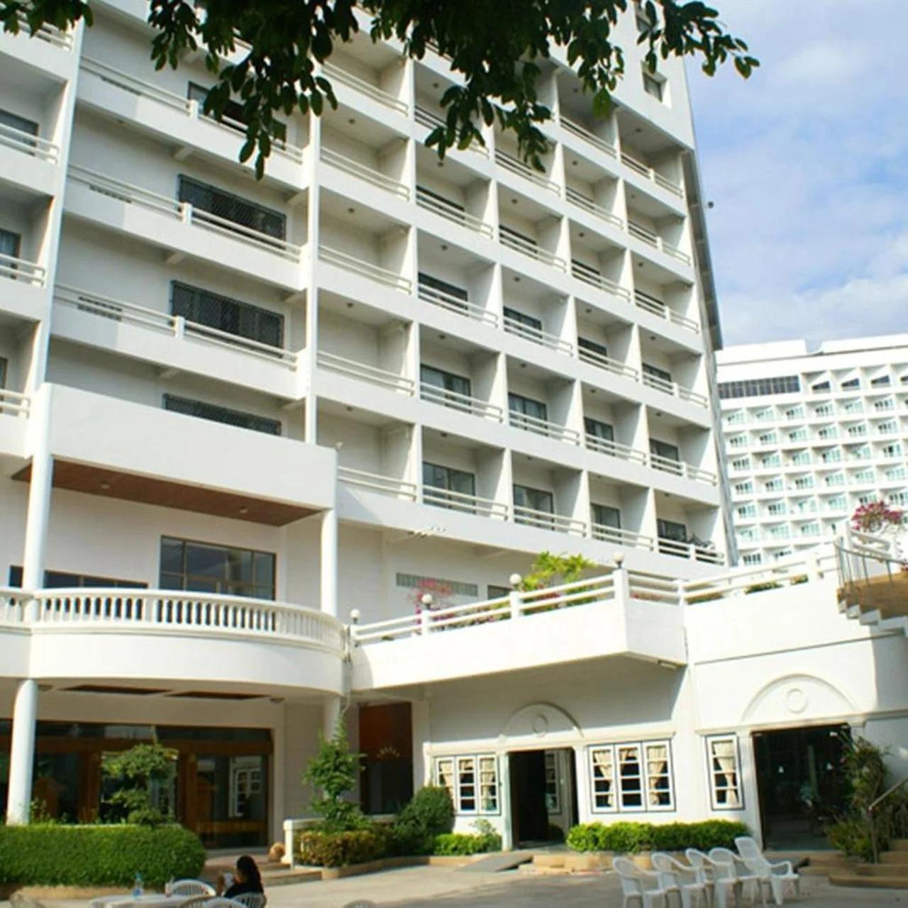 Royal Palace Hotel photo
