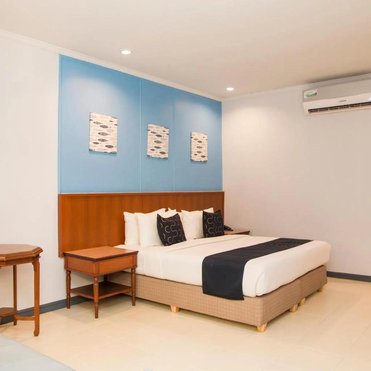 S Lodge Pattaya formally Sabai Lodge photo