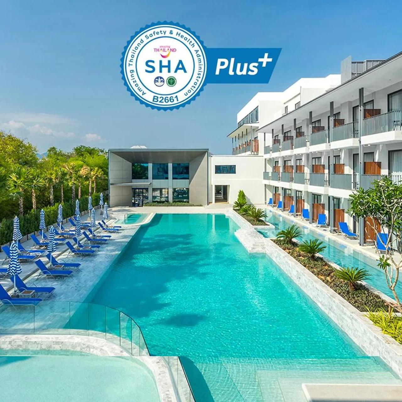 Seabed Grand Hotel Phuket photo