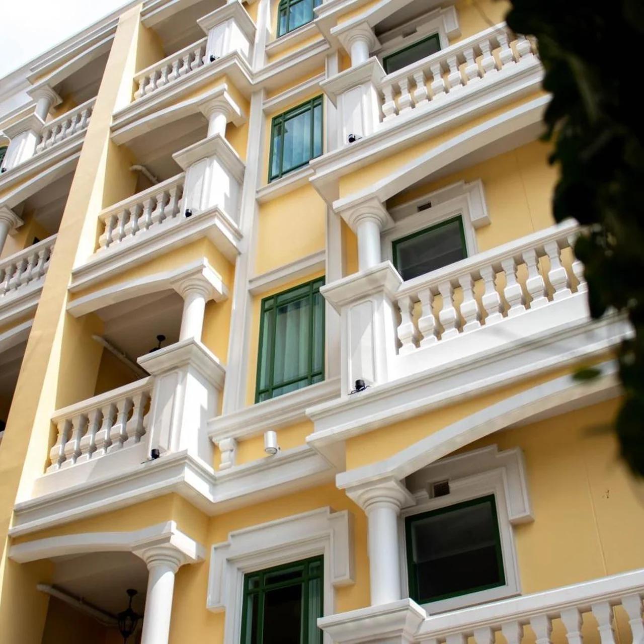 Siri Grand Bangkok Hotel photo