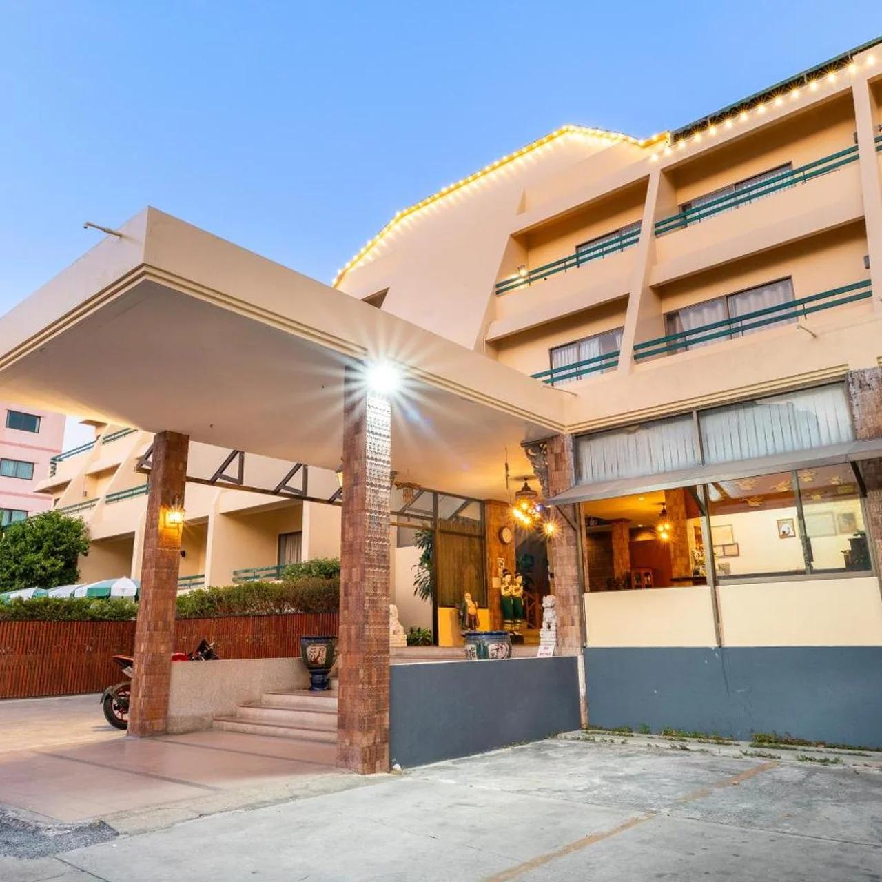 Sirin Hotel Hua Hin photo