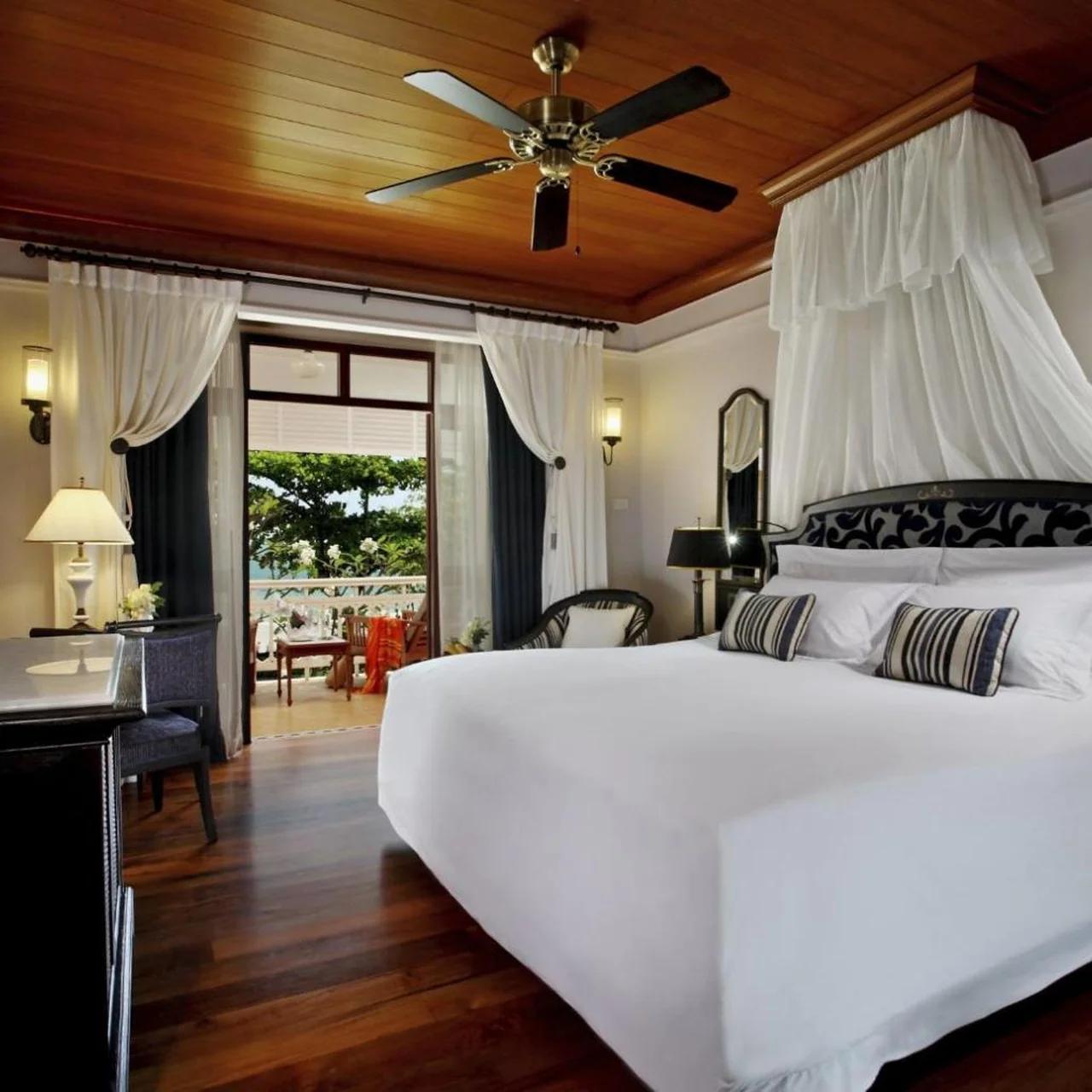 Centara Grand Beach Resort Hua Hin photo