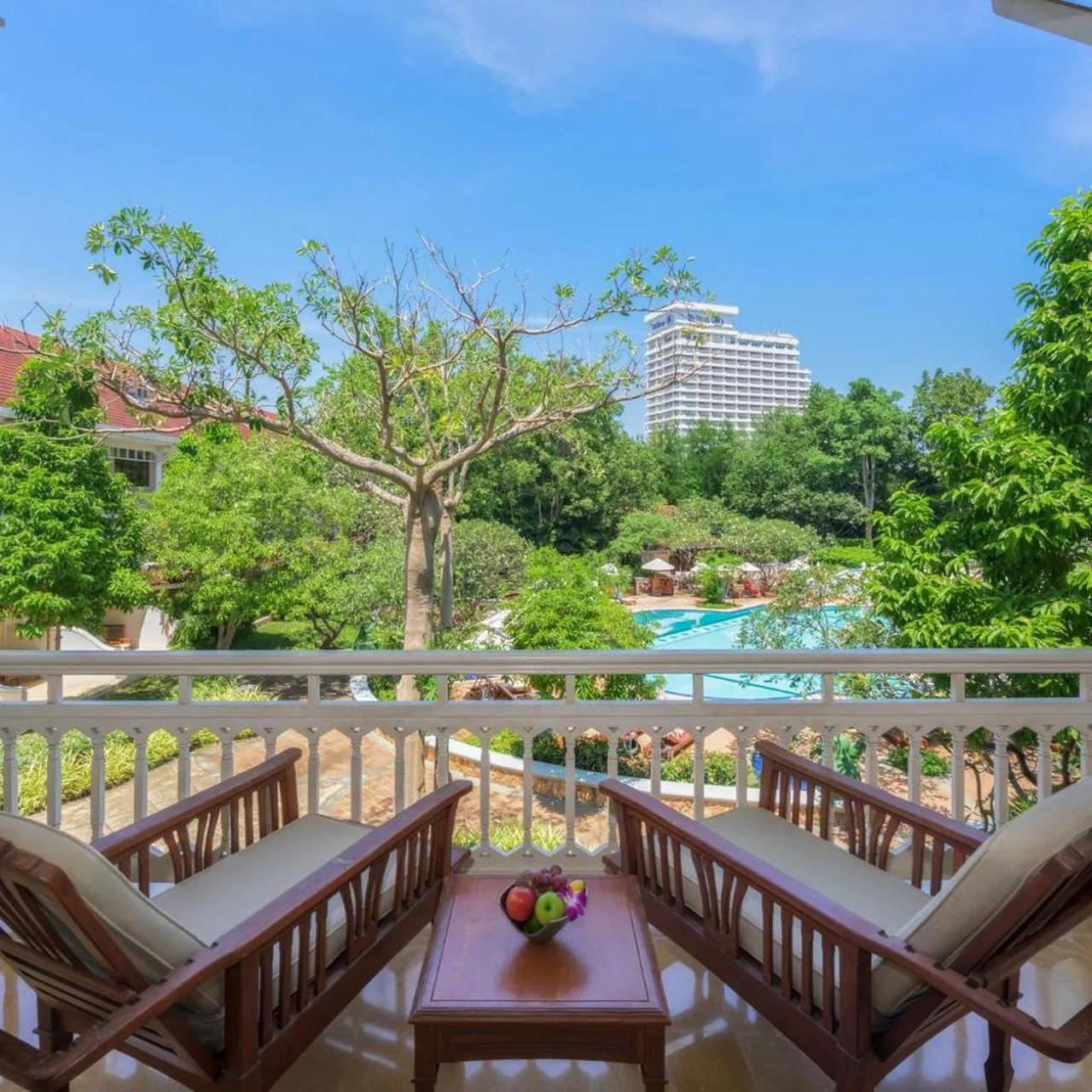Centara Grand Beach Resort Hua Hin photo