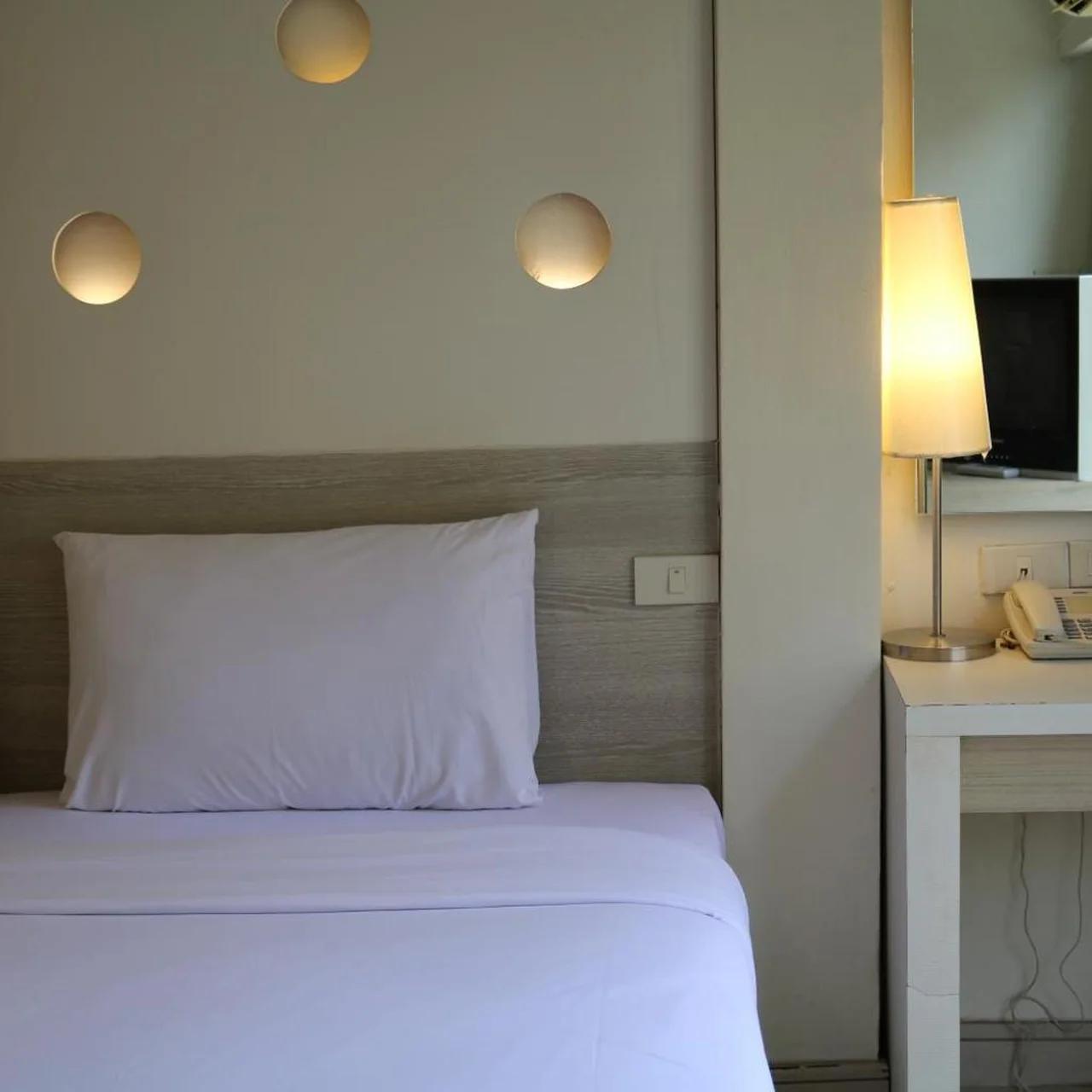 Sunshine Hotel & Residences photo