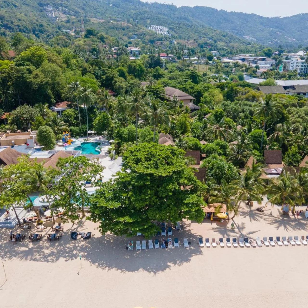 The Fair House Beach Resort & Hotel photo