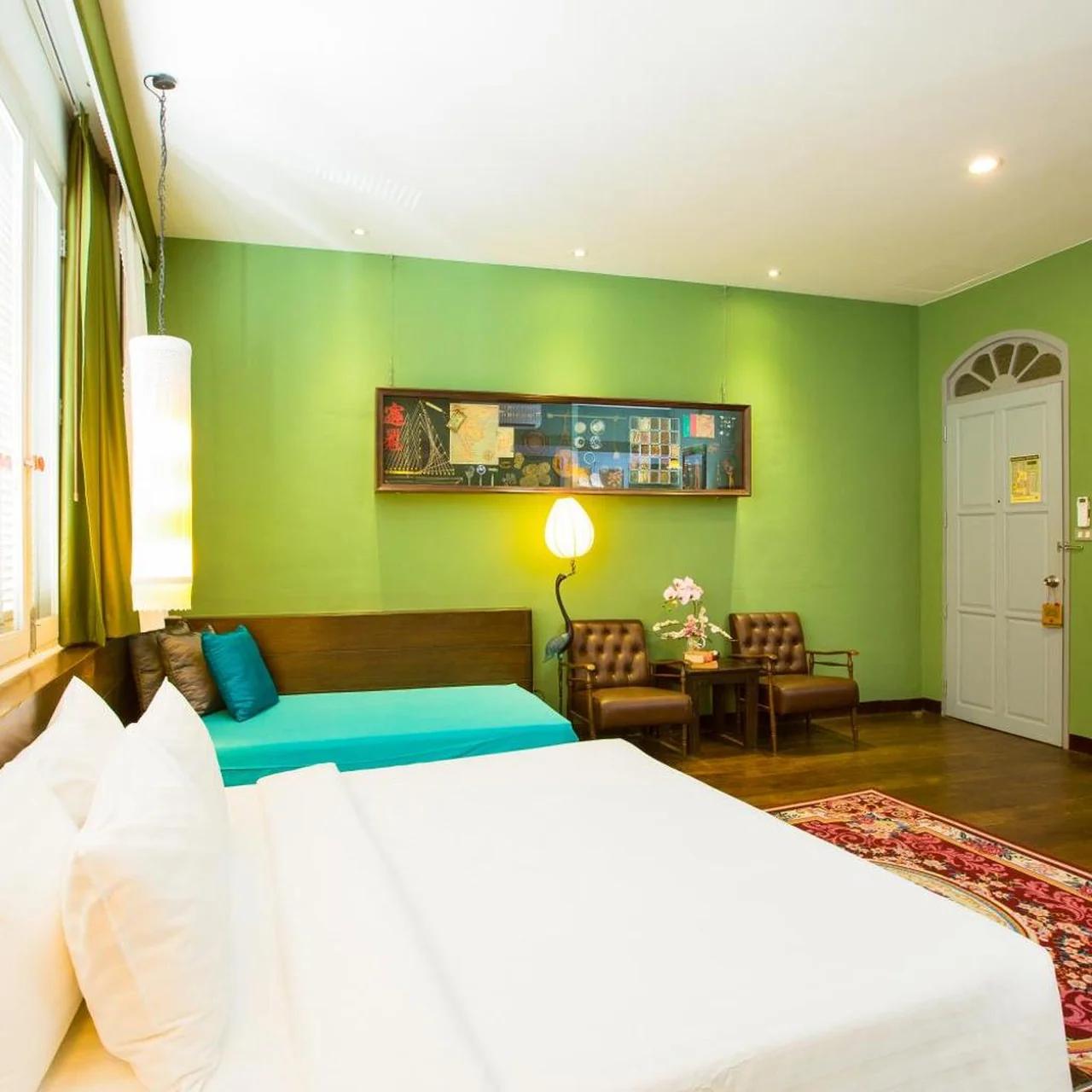 The Memory at On On Hotel photo