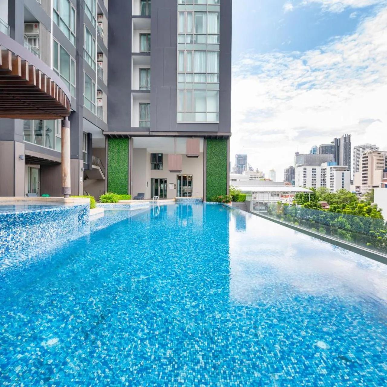 The Rich Grand Residence Sukhumvit photo