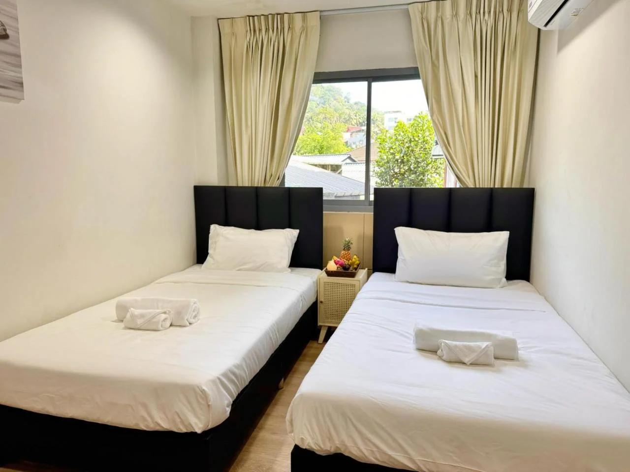 Top Hotel Patong foto