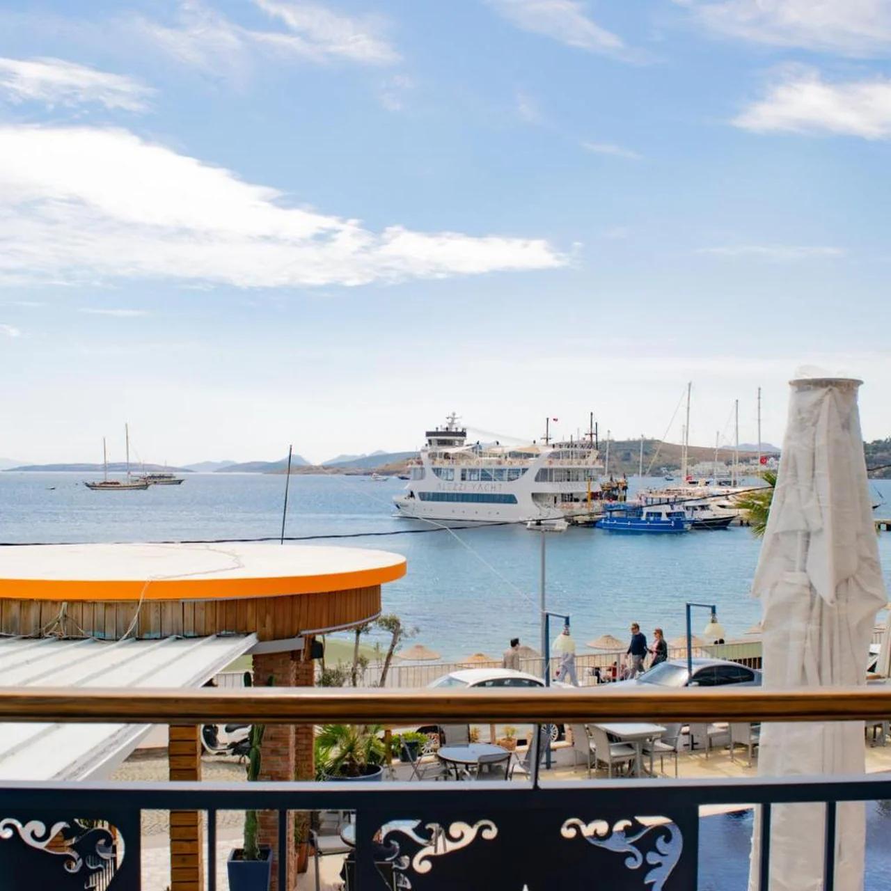 Akkan Beach Hotel photo