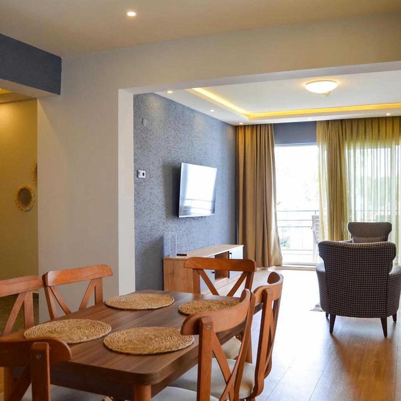 Loca Centre Suites photo