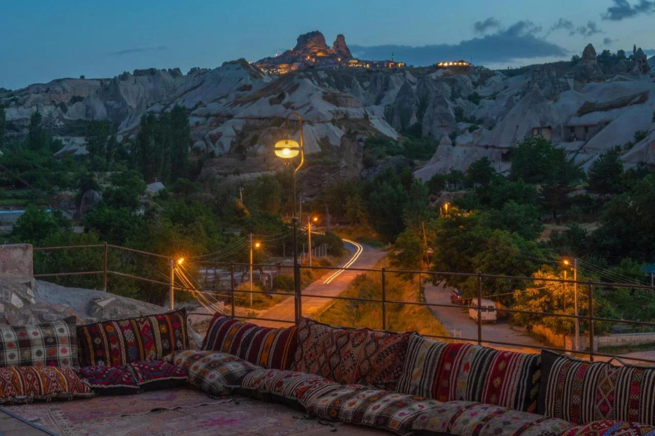 Hera Cave Suites photo