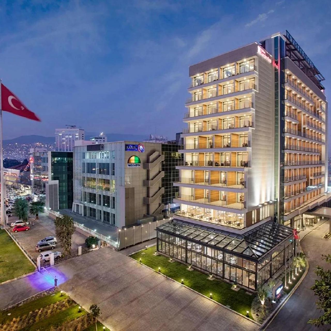 Hilton Garden Inn Izmir Bayrakli photo