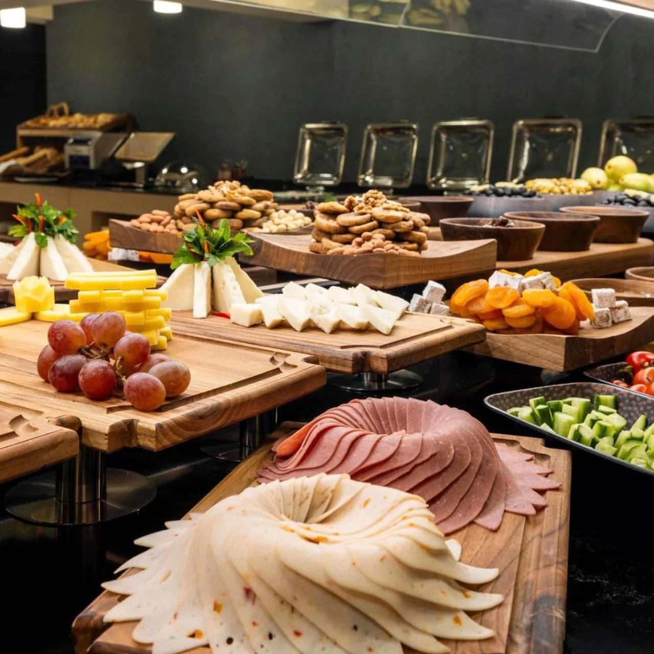 ibis Istanbul Sisli photo
