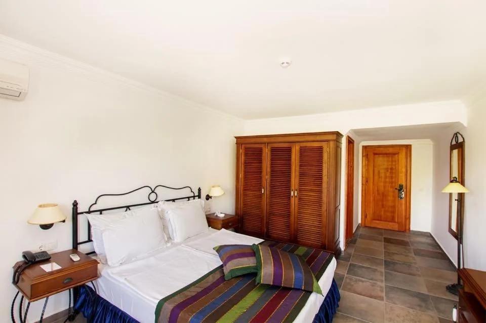 Maris Hotel foto