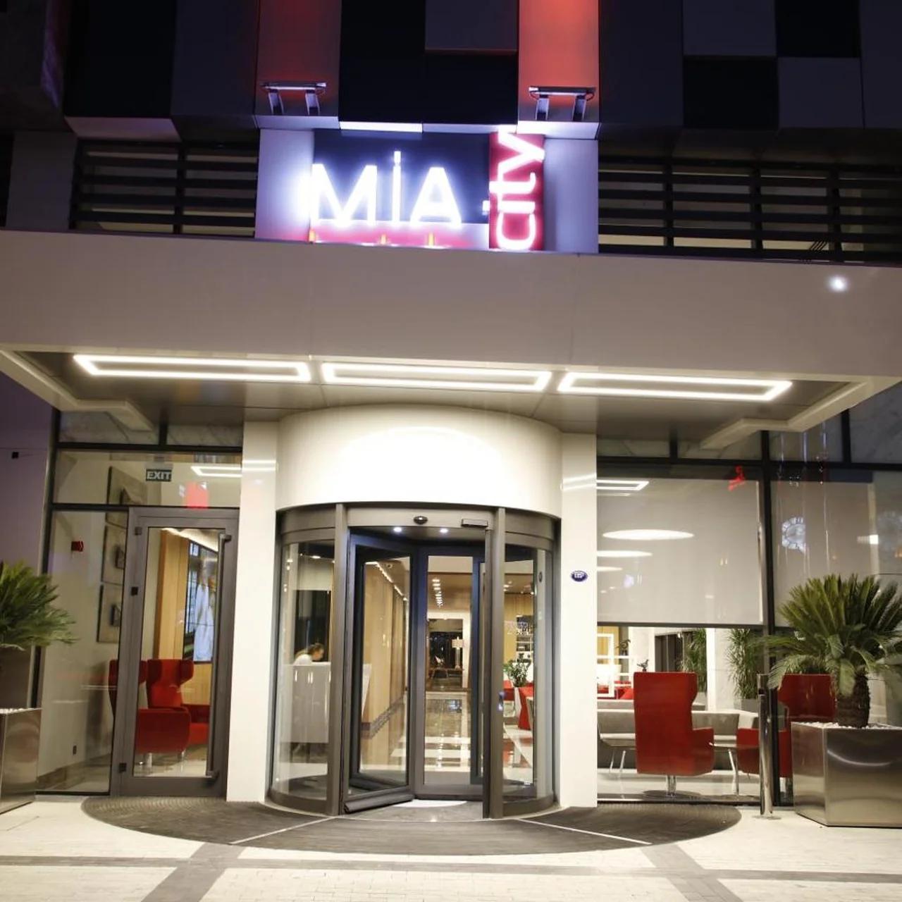 Mia City Hotel photo