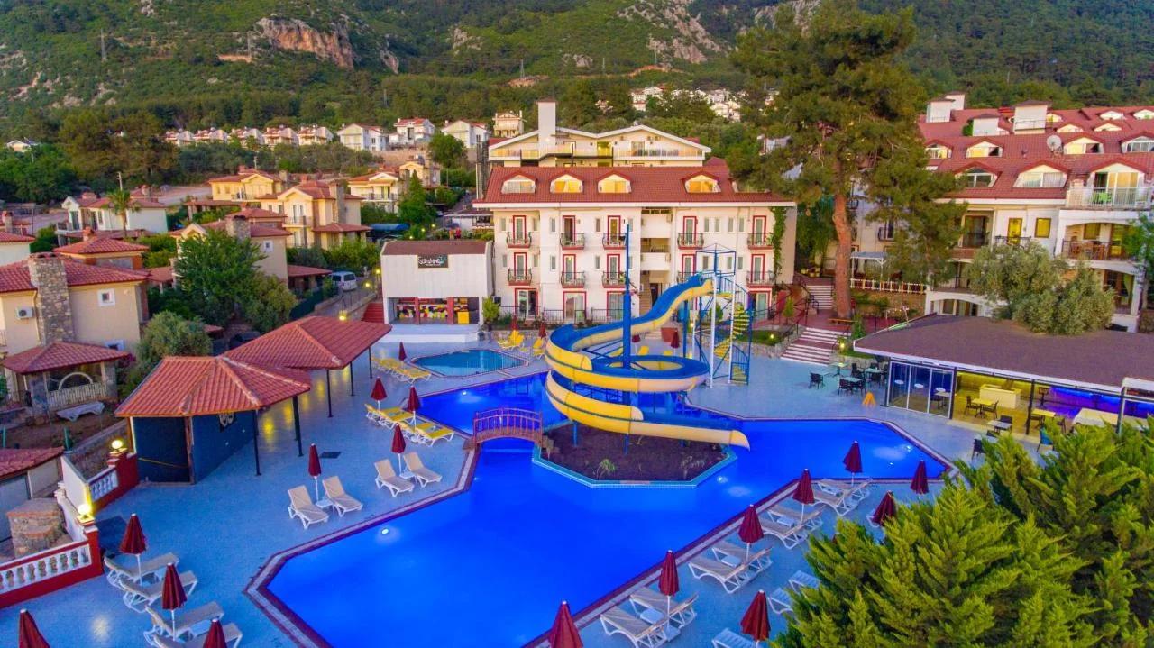 Sunshine Holiday Resort photo