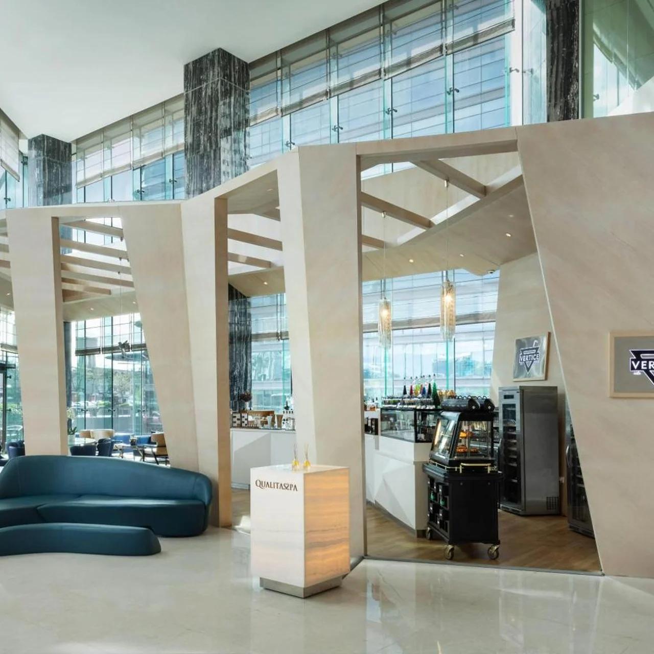 Wyndham Grand Istanbul Levent Hotel & Conference Center photo