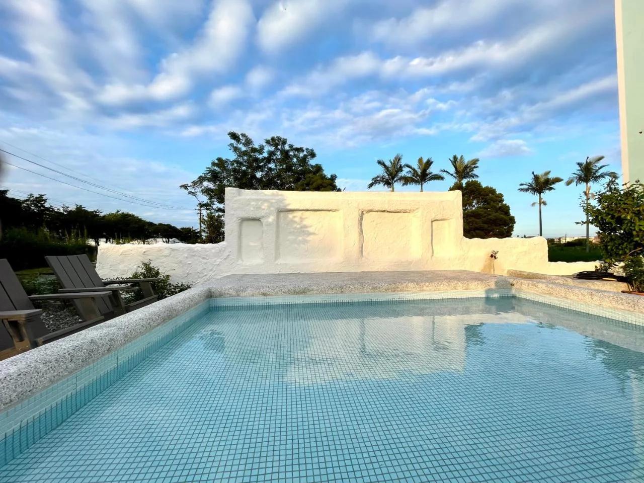 An Blue House photo