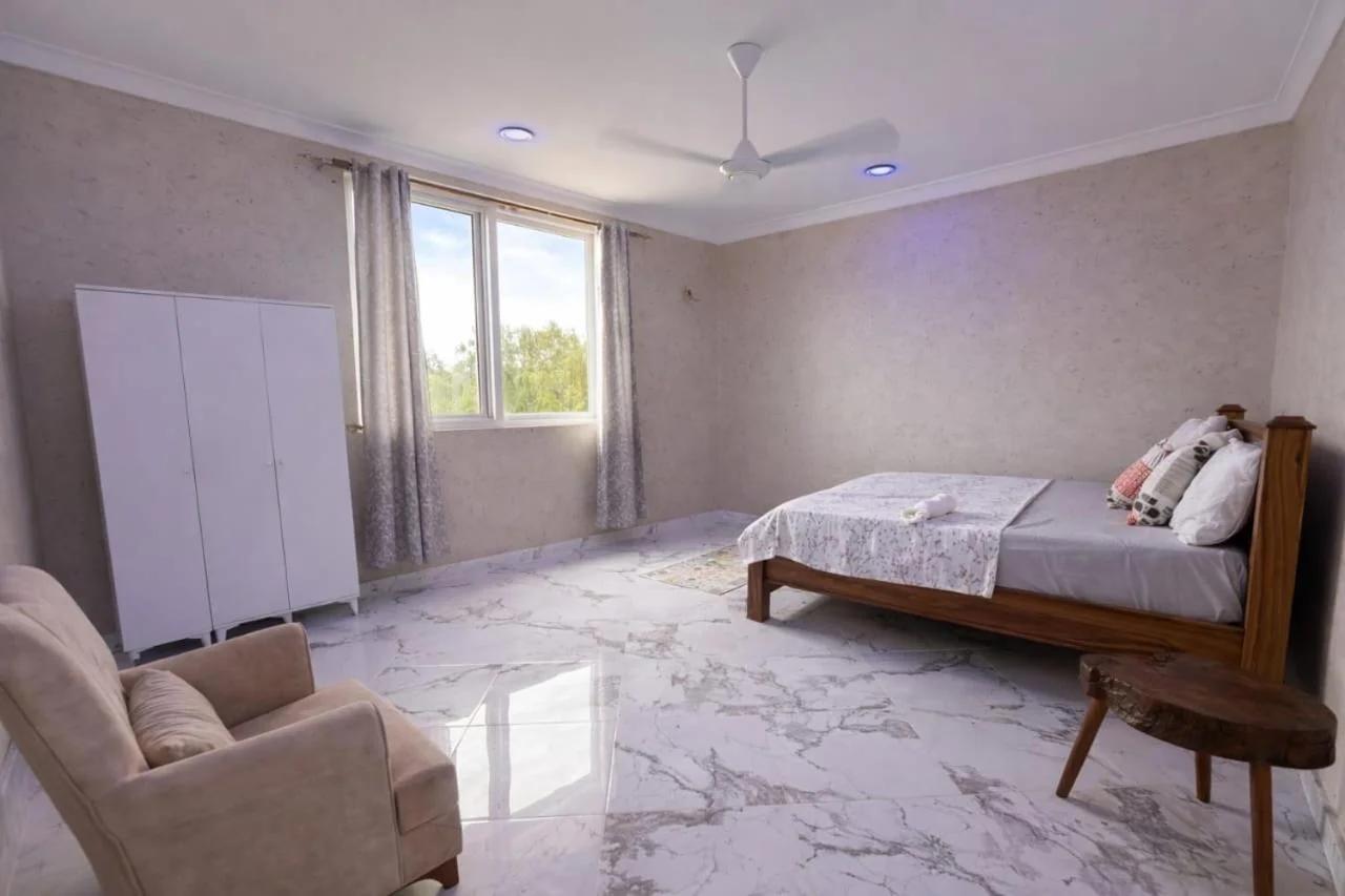 A Room in My blue Apartments in Mbweni photo