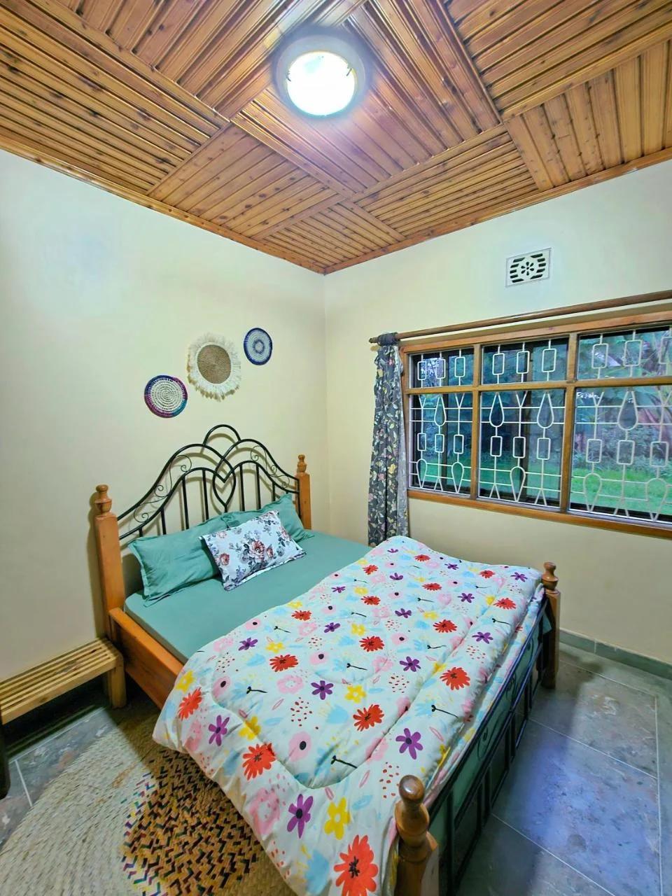 Mazzola Safari House & Backpacking