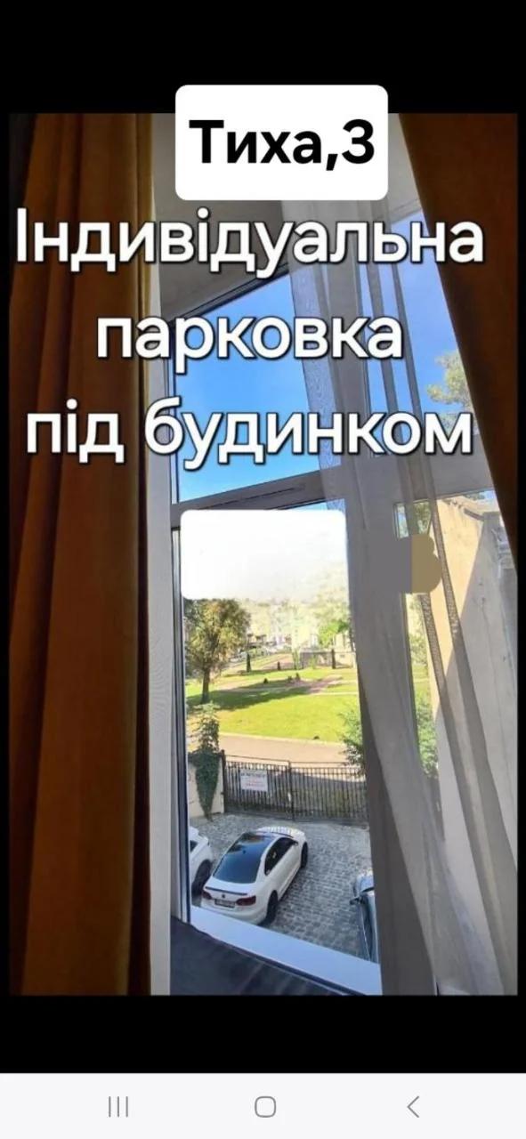 Rynok Square city center two bedroom apartment! photo