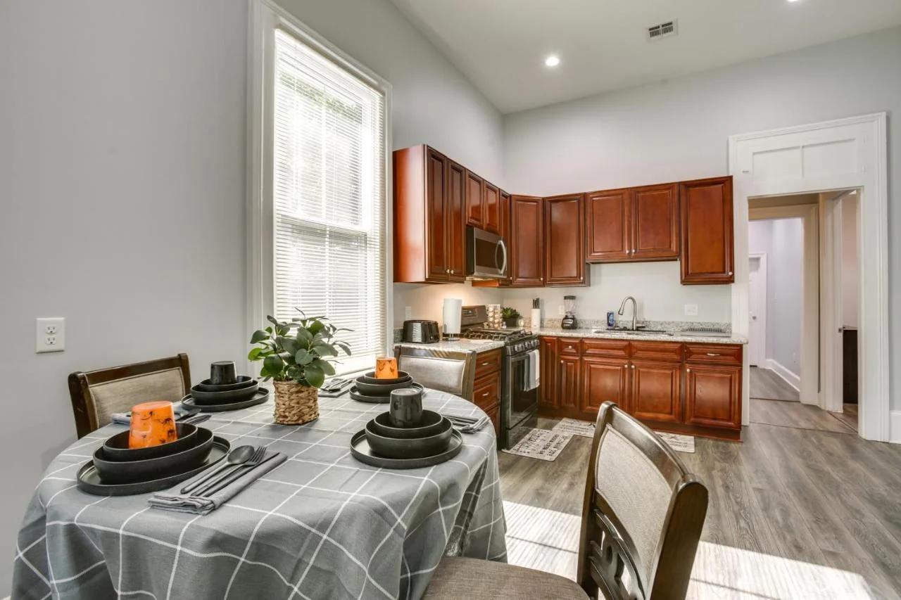 2 Mi to French Quarter: Walkable NOLA Home photo