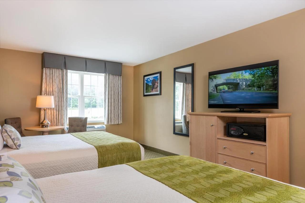 Acadia Inn photo