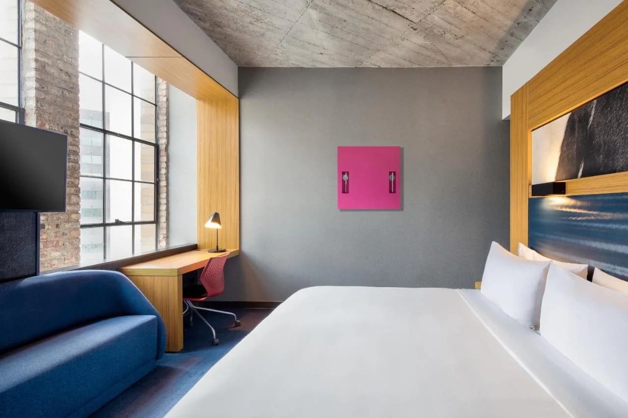 Aloft Dallas Downtown photo
