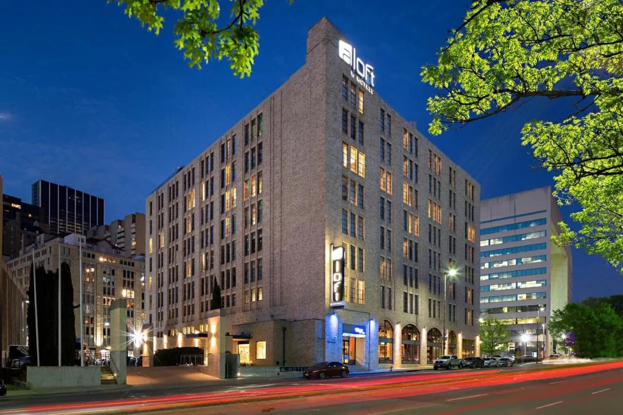Aloft Dallas Downtown photo