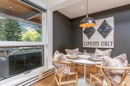 Aspen Core Renovated 2 BR, 2 BA with AC foto
