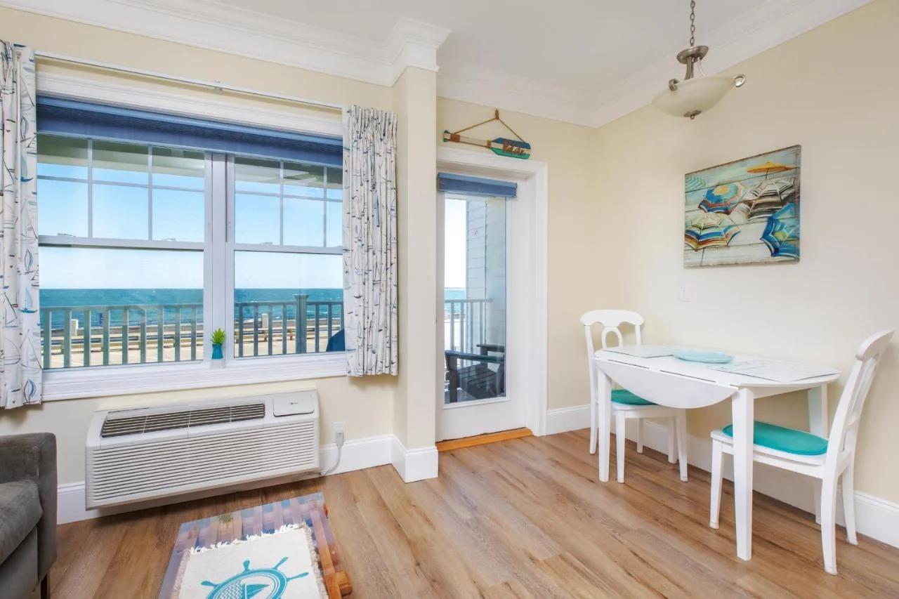 Atlantic Breeze Suites photo