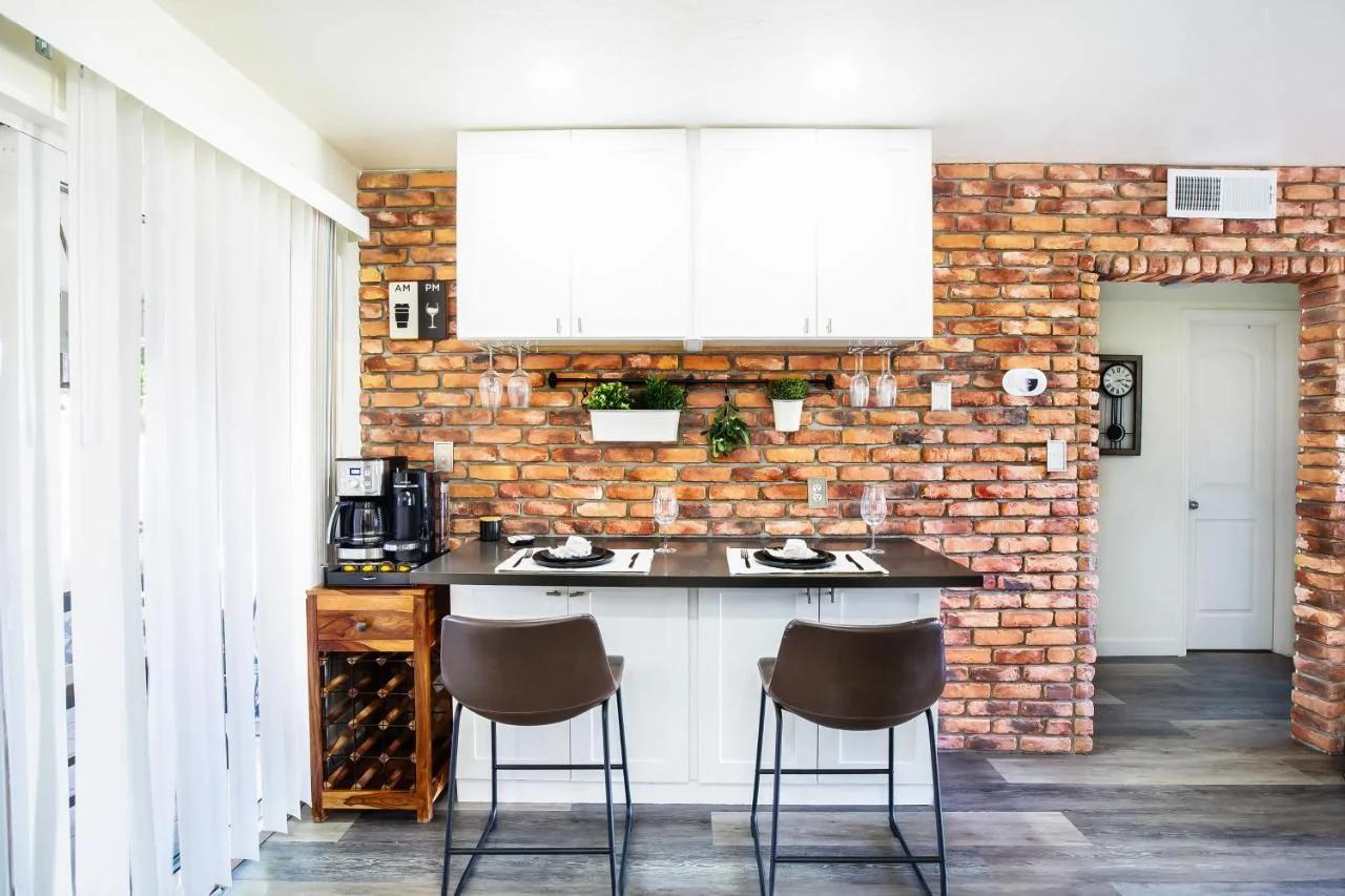 Brick Enclave with Mini Golf & SPA, 5mins to beach foto