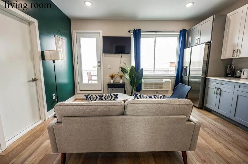 Central 1BR1BAKing BedWiFiWD photo