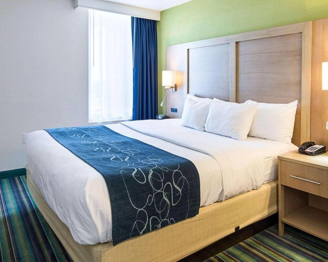 Comfort Suites Beachfront photo