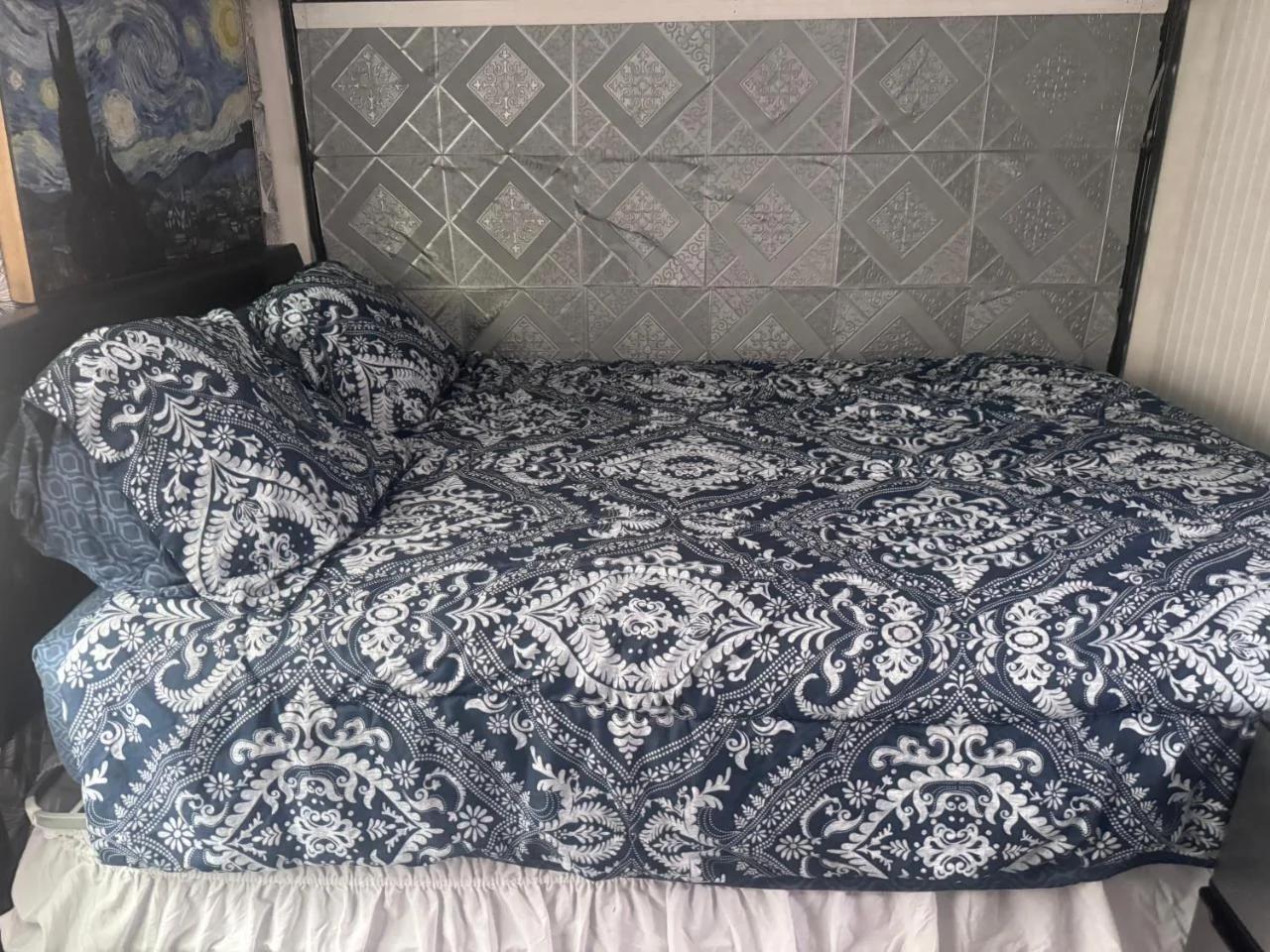 Comfy camper