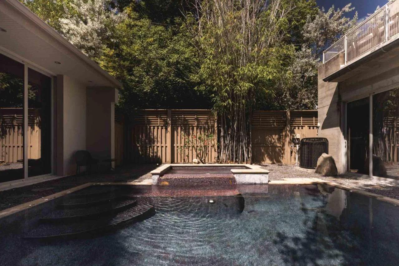 Contra House -Luxury Home With Pool photo