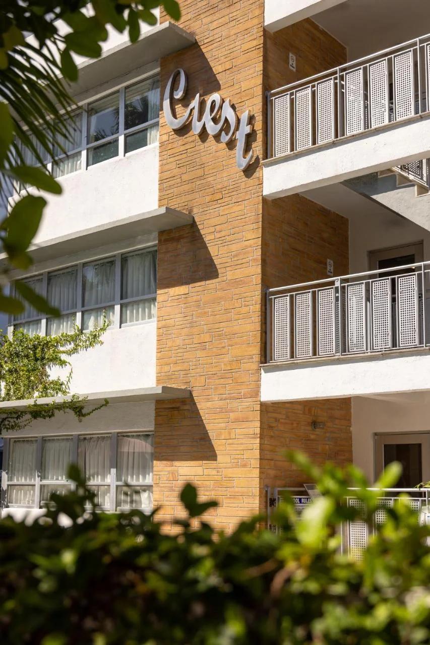 Crest Hotel Suites photo