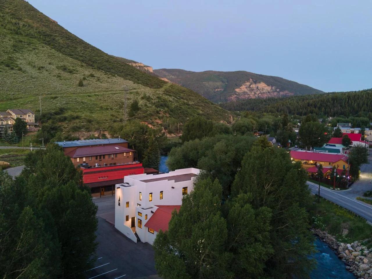 Eagle River Inn photo
