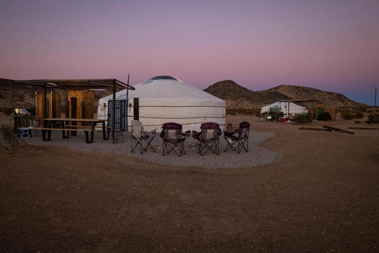 Family Style Star gazing Yurt foto