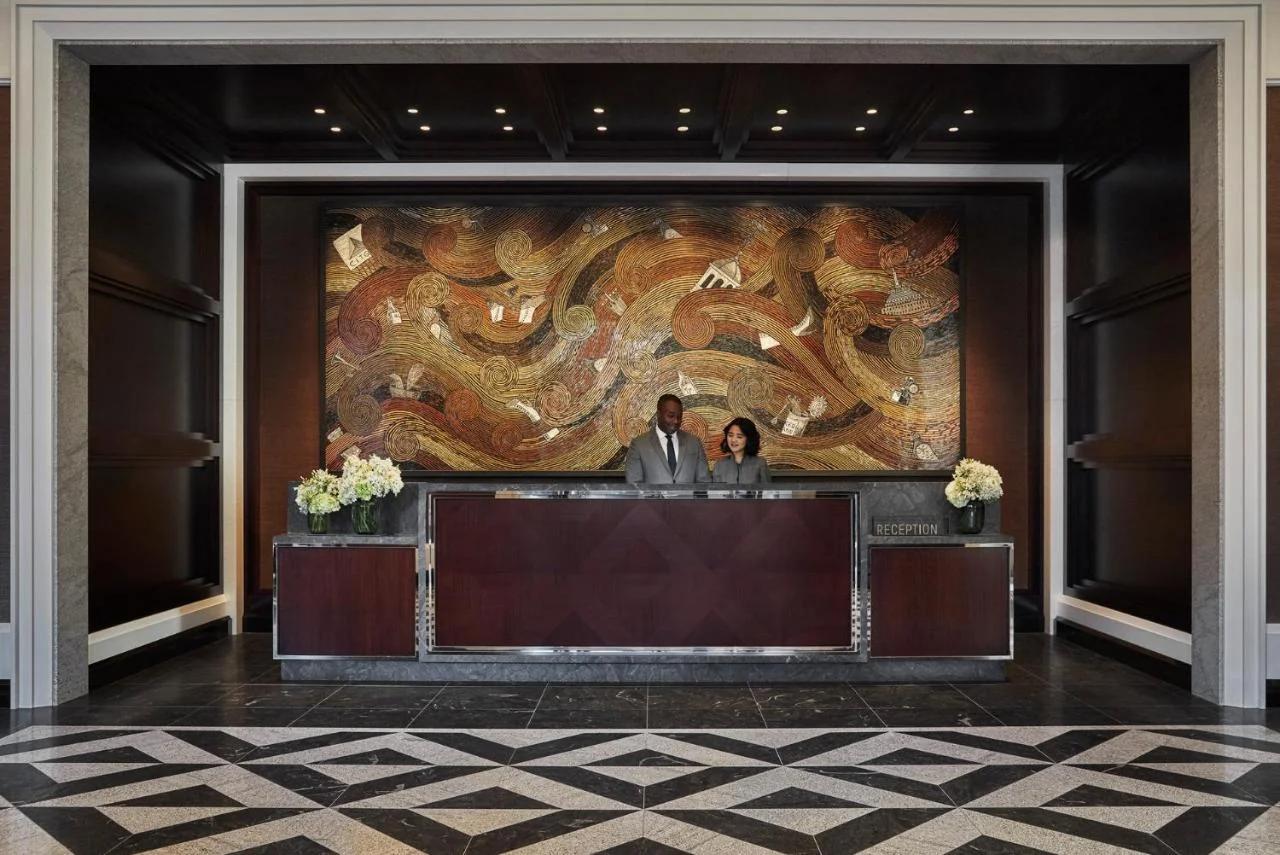 Four Seasons Hotel One Dalton Street, Boston photo