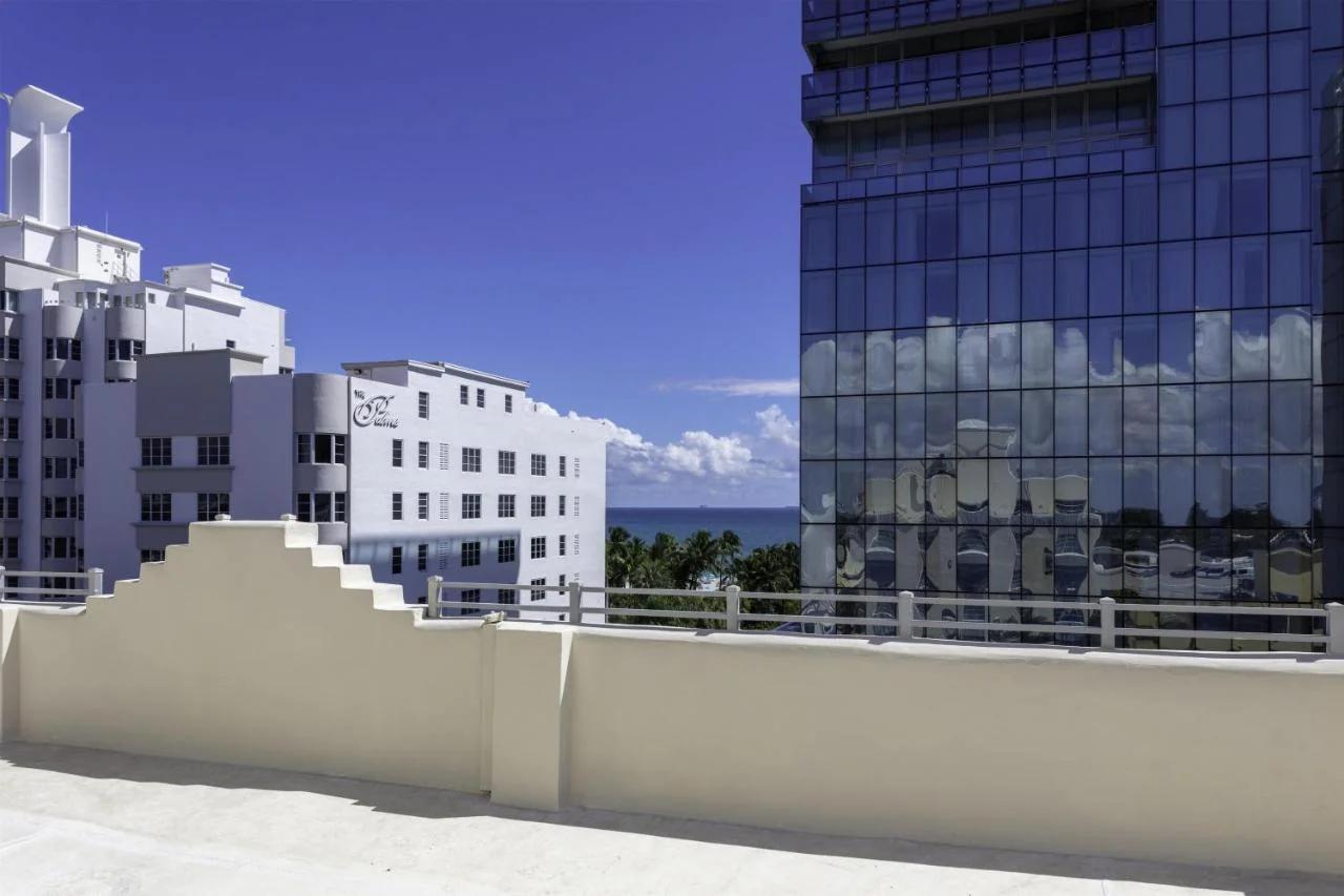Hilton Garden Inn Miami South Beach photo