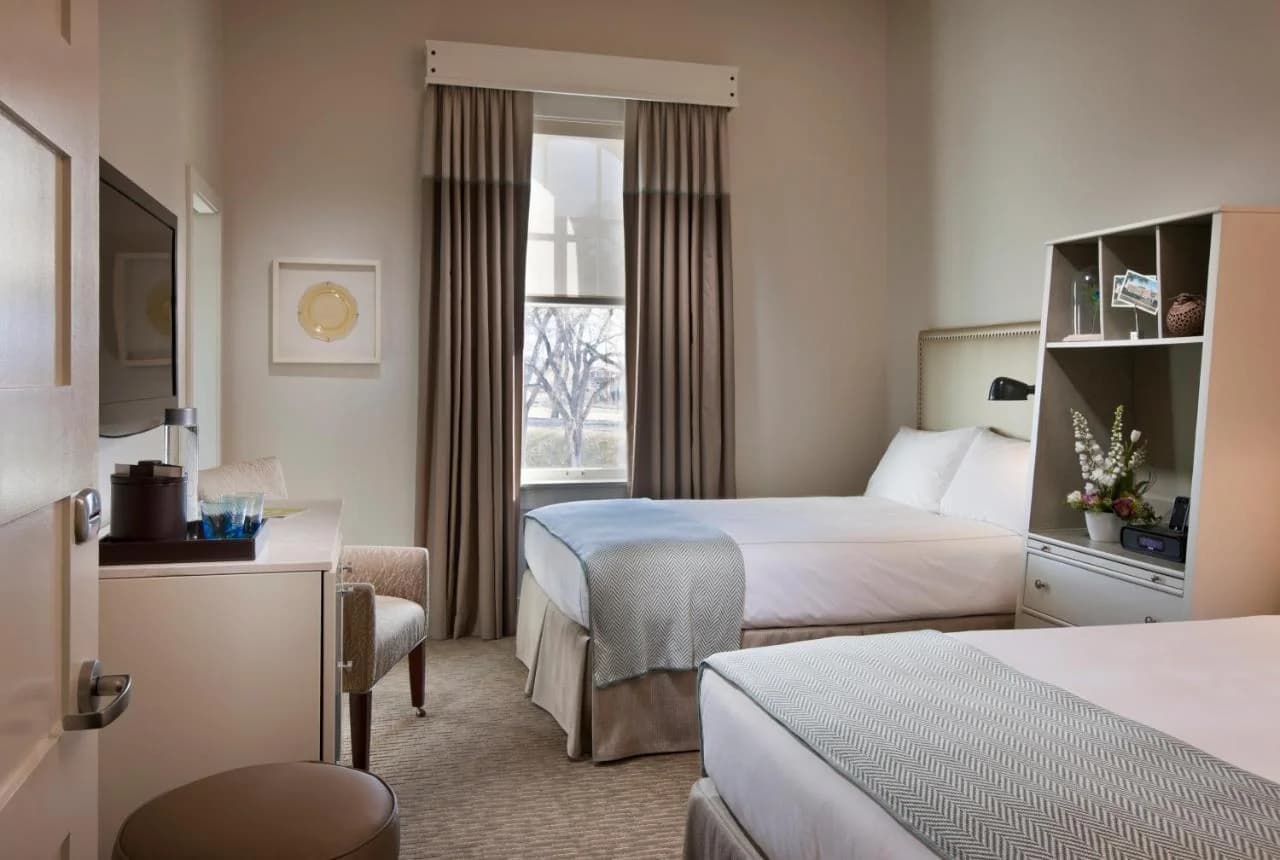 Hotel Parq Central Albuquerque photo