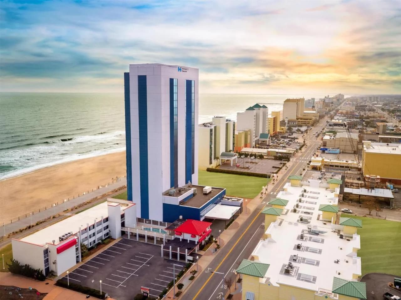 Hyatt House Virginia Beach / Oceanfront photo