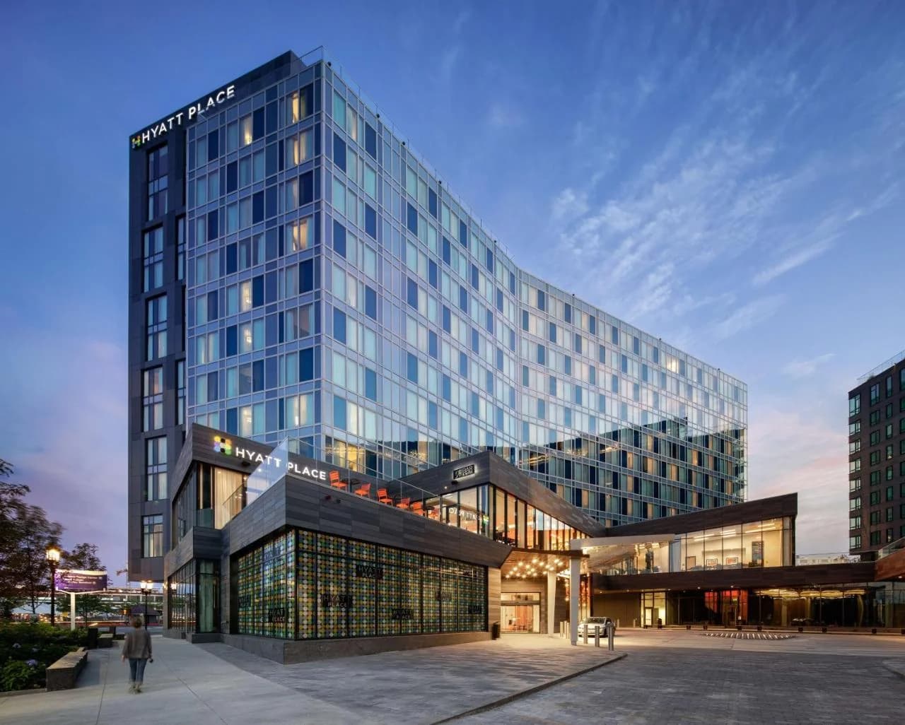 Hyatt Place Boston/Seaport District photo