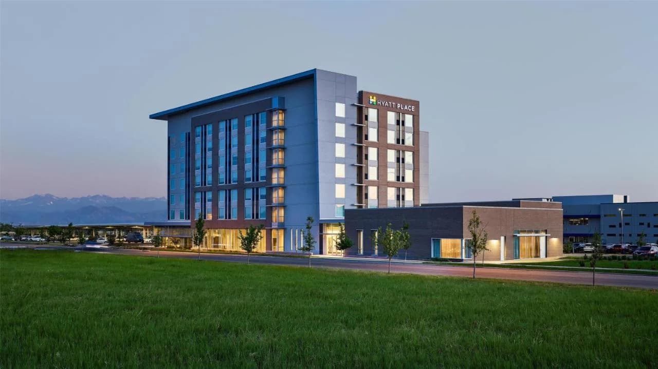 Hyatt Place Pena Station/Denver Airport photo