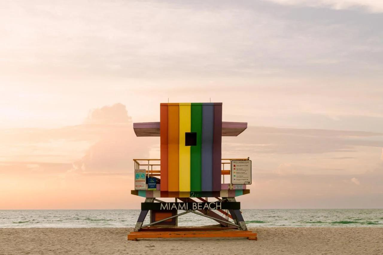 Kenmore Village Hotel, South Beach photo