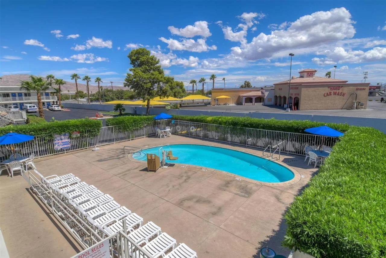 Las Vegas, NV - Boulder Highway photo